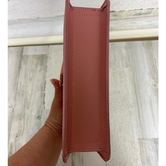 Rachel Zoe Pink White Washed Twill Flap Shoulder Bag Faux Leather NWT - Picture 3 of 6